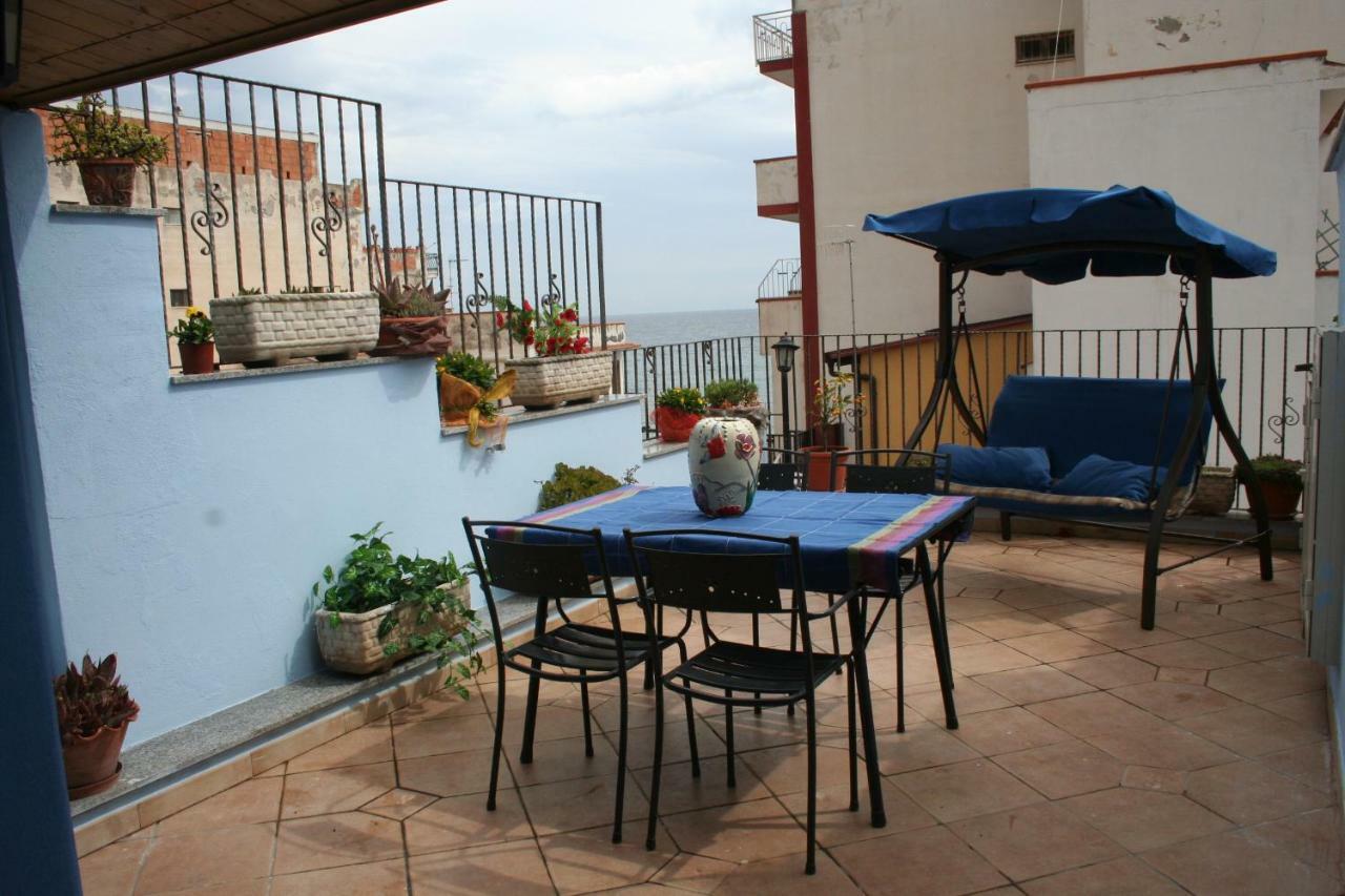 Casa Vacanze Aloha Giardini Naxos Luaran gambar