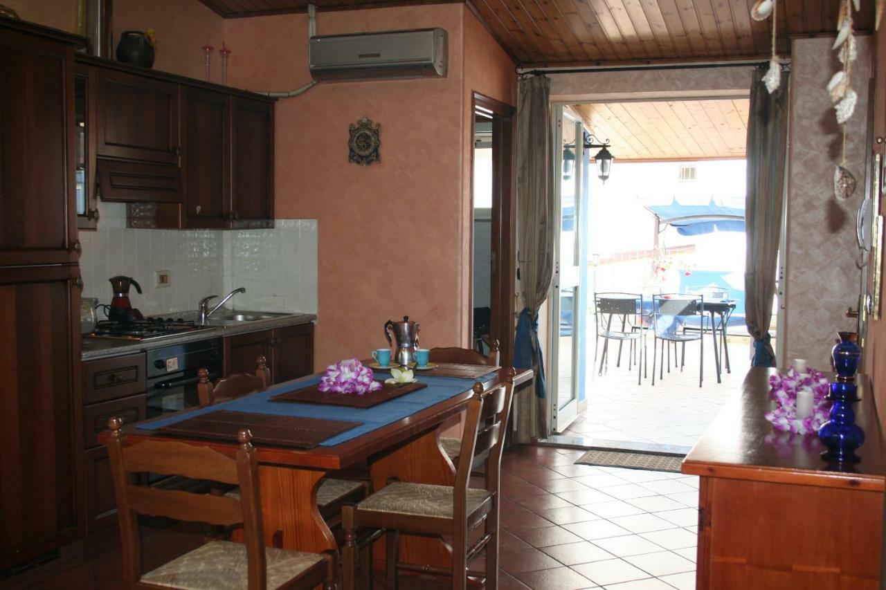 Casa Vacanze Aloha Giardini Naxos Luaran gambar
