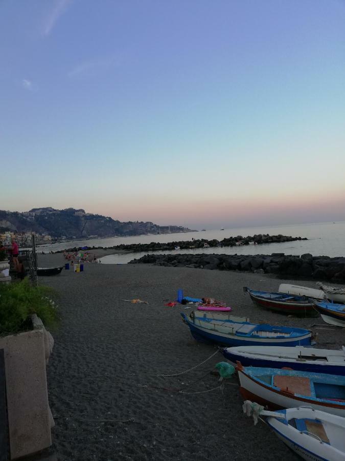 Casa Vacanze Aloha Giardini Naxos Luaran gambar